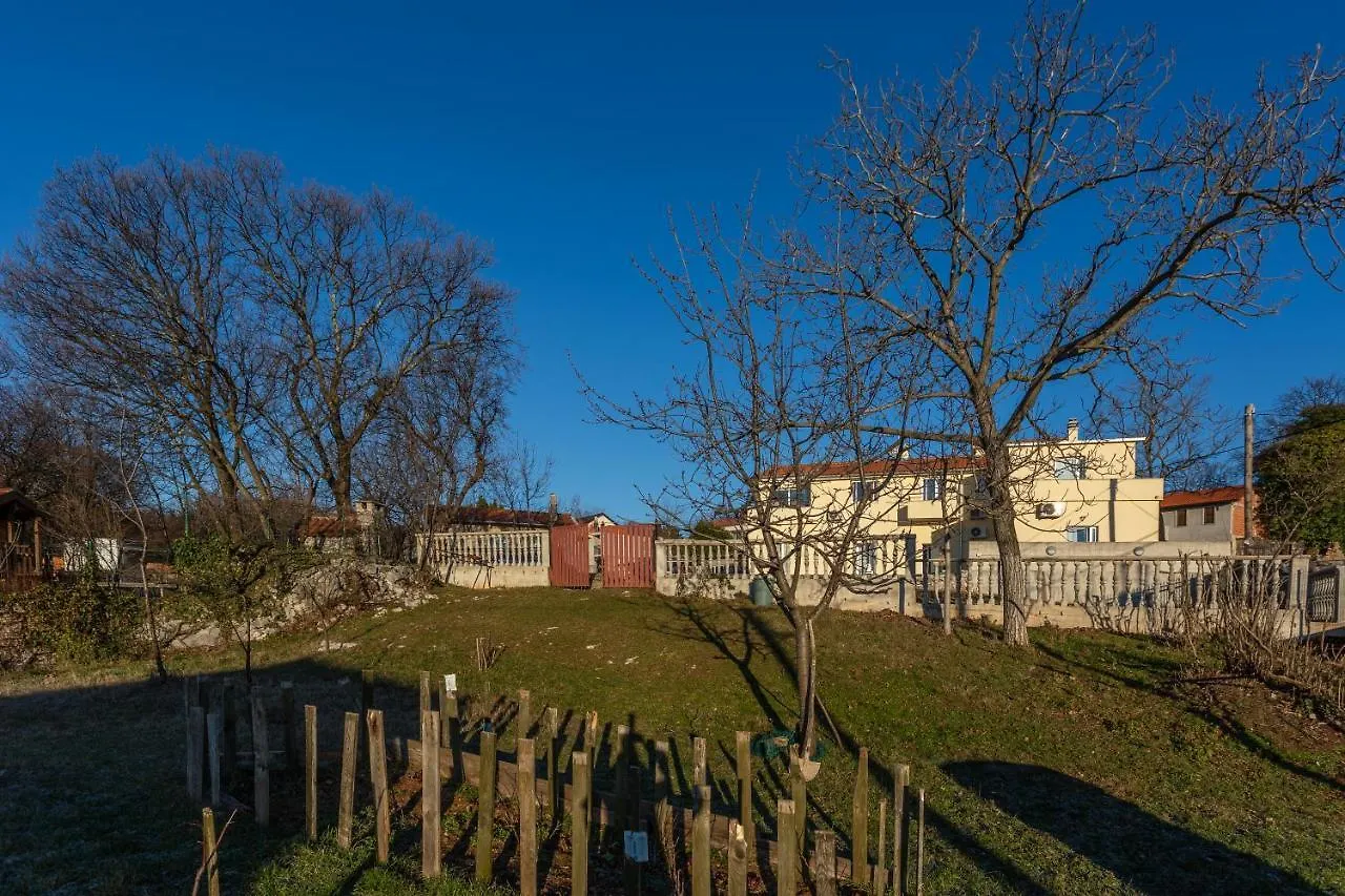 Apartments Dalida Grobnik